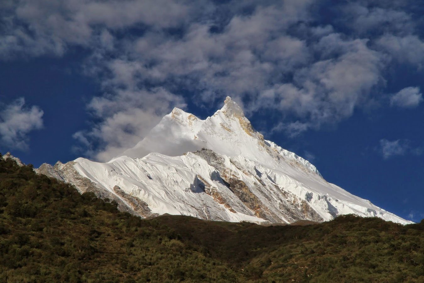 manaslu-billboard09